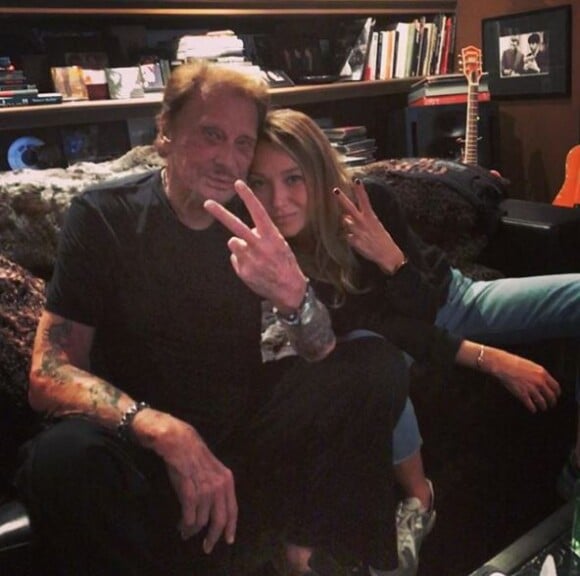 Johnny Hallyday en studio avec sa fille Laura Smet, à Paris. Instagram, le 4 octobre 2017.
