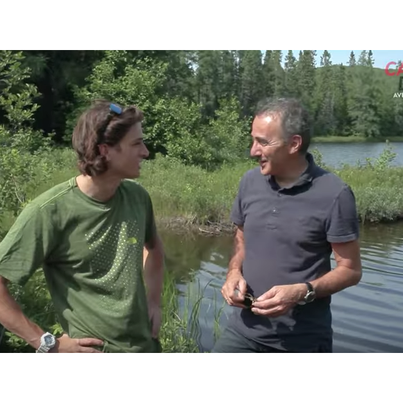 Elie Semoun dans l'épisode 3 de son voyage en Ontario avec Canada Diem, à la découverte du Parc Algonquin dans la région des grands lacs.