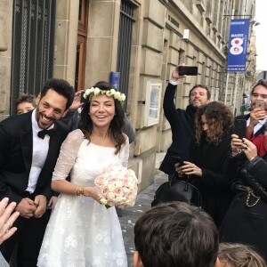 Exclusif - Mariage de Sandra de Matteis (en robe Dior) et Tomer Sisley à la Mairie du 8ème arrondissement de Paris, en présence de leurs enfants respectifs, Levin, Liv et Dino, de leurs familles et de leurs amis. Le 25 novembre 2017