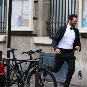 Exclusif - Mariage de Sandra de Matteis (en robe Dior) et Tomer Sisley à la Mairie du 8ème arrondissement de Paris, en présence de leurs enfants respectifs, Levin, Liv et Dino, de leurs familles et de leurs amis. Le 25 novembre 2017
