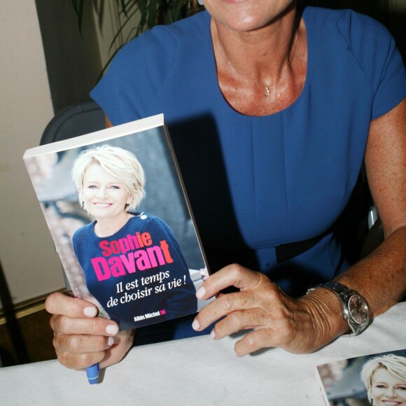 Exclusif - Sophie Davant - 3ème édition du Forum "FEMMES L se réalisent" à la mairie du 9ème arrondissement de Paris, France, le 6 juillet 2017. © JLPPA/Bestimage
