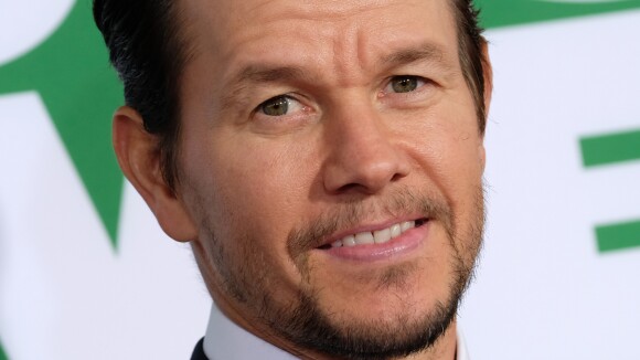 Mark Wahlberg très musclé : A 46 ans, il chasse la graisse et c'est dingue !