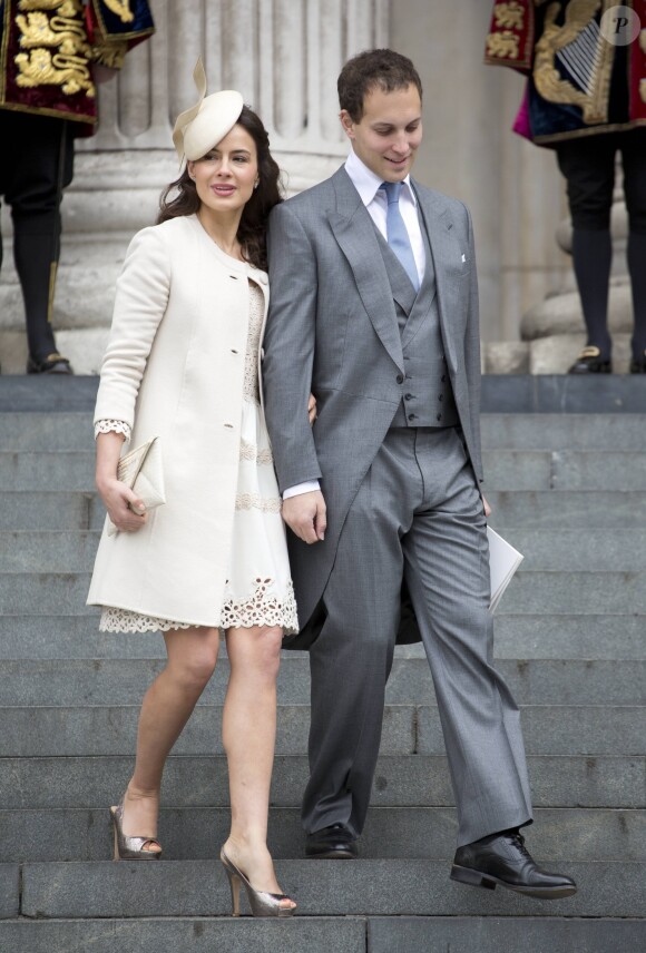 Lord Frederick (Freddie) Windsor et Sophie Winkleman (Lady Frederick Windsor) quittant la cathédrale Saint Paul en juin 2012 après la messe pour le jubilé de diamant de la reine Elizabeth II.