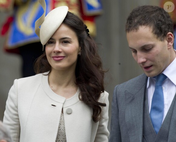 Lord Frederick (Freddie) Windsor et Sophie Winkleman (Lady Frederick Windsor) quittant la cathédrale Saint Paul en juin 2012 après la messe pour le jubilé de diamant de la reine Elizabeth II.