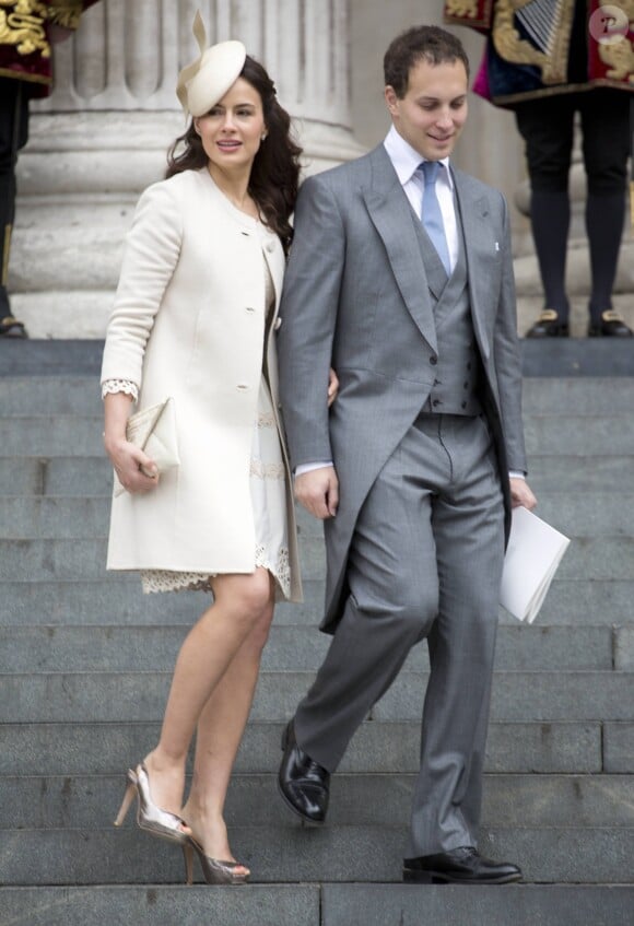 Lord Frederick (Freddie) Windsor et Sophie Winkleman (Lady Frederick Windsor) quittant la cathédrale Saint Paul en juin 2012 après la messe pour le jubilé de diamant de la reine Elizabeth II.