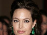Angelina Jolie, sublime en blonde, divine en brune... son prochain film promet !!! Regardez !