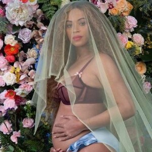 11 198 571 mentions "J'aime" pour Beyoncé et l'annonce de sa grossesse le 1er février 2017.