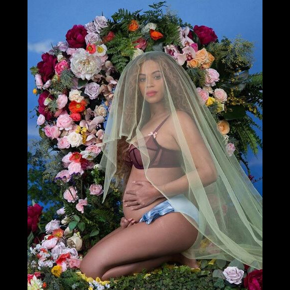 11 198 571 mentions "J'aime" pour Beyoncé et l'annonce de sa grossesse le 1er février 2017.