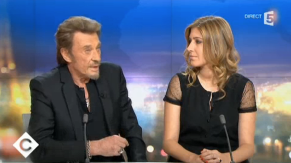 Johnny Hallyday: Amanda Sthers déplore la "course à qui le connaissait le mieux"