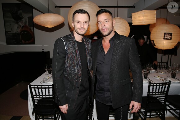 Kris Van Assche et Ricky Martin - Dîner de lancement de la nouvelle collection "Black Carpet" de DIOR HOMME et du coup d'envoi d'Art Basel Miami. Miami, le 6 décembre 2017.