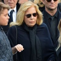 Johnny Hallyday enterré à Saint-Barthélemy, Sylvie Vartan se dit "triste"