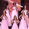 Les 30 Miss en tenue de gala - Concours Miss France 2018. Sur TF1, le 16 décembre 2017.