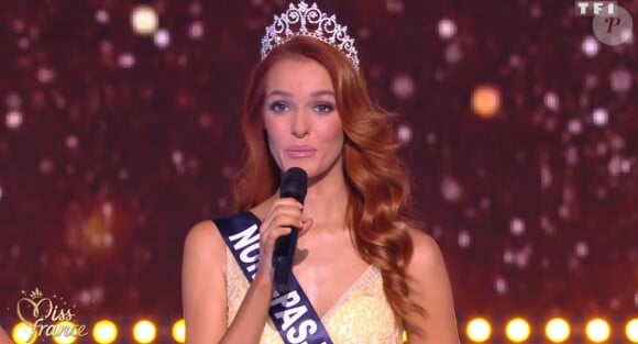 Miss Nord-Pas-De-Calais : Maëva Coucke demi-finaliste - Concours Miss France 2018. Sur TF1, le 16 décembre 2017.