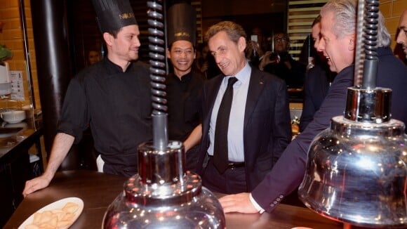 Nicolas Sarkozy, souriant avant le deuil, dîne avec Justine Fraioli et sa fille
