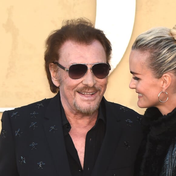 Johnny Hallyday et sa femme Laeticia à la présentation de la collection Dior croisière by Maria Grazia Chiuri à Calabasas, le 11 mai 2017.