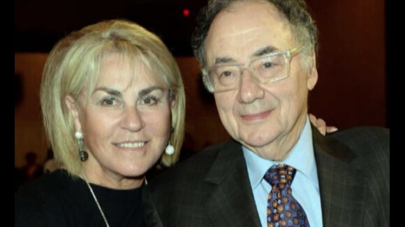 Le milliardaire Barry Sherman et sa femme retrouvés morts : Un drame familial ?