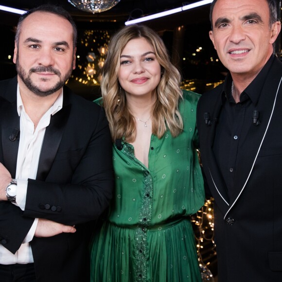 Exclusif - Nikos Aliagas, François-Xavier Demaison et Louane Emera - Enregistrement de l'émission "Toute la musique qu'on aime" présentée par Nikos Aliagas à Paris le 4 décembre 2017. L'émission sera diffusée sur TF1 le 31 décembre 2017. © Cyril Moreau / Bestimage