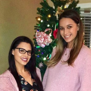 April Love Geary (enceinte) et sa soeur sur une photo publiée sur Instagram le 26 décembre 2017