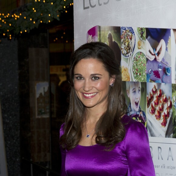 Pippa Middleton lors de la promotion de son livre Celebrate le 11 décembre 2012 à Haarlem aux Pays-Bas.