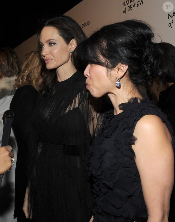 Angelina Jolie et Loung Ung - Célébrités à la soirée de gala des National Board of Review Annual Awards à New York, le 9 janvier 2018.