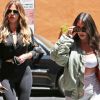 Kim Kardashian et Khloe Kardashian sont allées déjeuner au restaurant Chin Chin à Studio City, le 26 juillet 2017