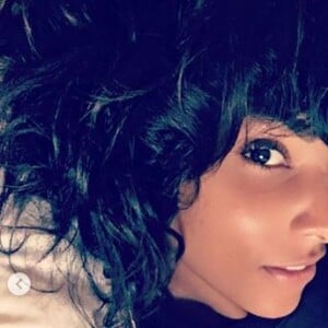 Shy'm propose un best-of de toutes ses coupes de cheveux sur Instagram le 7 janvier 2018.