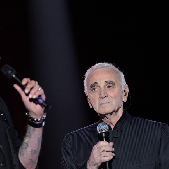 Johnny Hallyday et Charles Aznavour à Paris le 11 janvier 2013 au Zénith