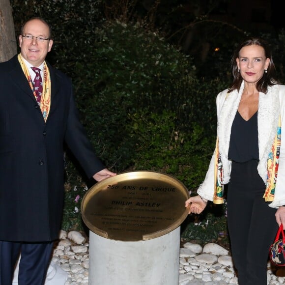 La princesse Stéphanie de Monaco a inauguré avec le prince Albert une plaque en hommage à Philip Astley, créateur du cirque moderne en 1768, en ouverture du 42e Festival International du Cirque de Monte-Carlo le 16 janvier 2018. © Olivier Huitel/Pool/Bestimage