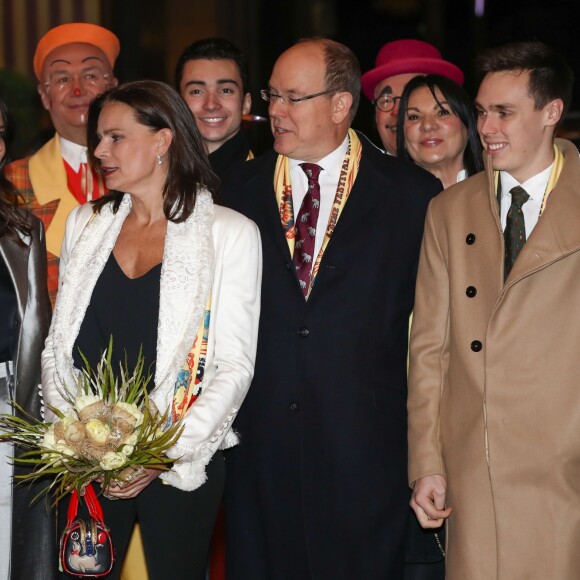 La princesse Stéphanie de Monaco était entourée de sa fille Pauline Ducruet, son frère le prince Albert II de Monaco et son fils Louis Ducruet avec sa compagne Marie pour la soirée d'ouverture du 42e Festival International du Cirque de Monte-Carlo le 16 janvier 2018. © Olivier Huitel/Pool/Bestimage