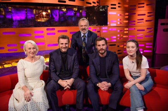 Helen Mirren, Liam Neeson, Graham Norton, Jamie Dornan et Sigrid lors du tournage du Graham Norton Show le 18 janvier 2018 - diffusion vendredi 19 janvier sur BBC ONE.