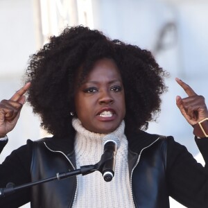 Viola Davis - Les célébrités lors des manifestations géantes aux États-Unis pour la 2e "Marche des femmes" à Los Angeles le 20 janvier 2018.