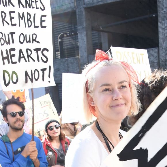 Jena Malone - Les célébrités lors des manifestations géantes aux États-Unis pour la 2e "Marche des femmes" à Los Angeles le 20 janvier 2018.