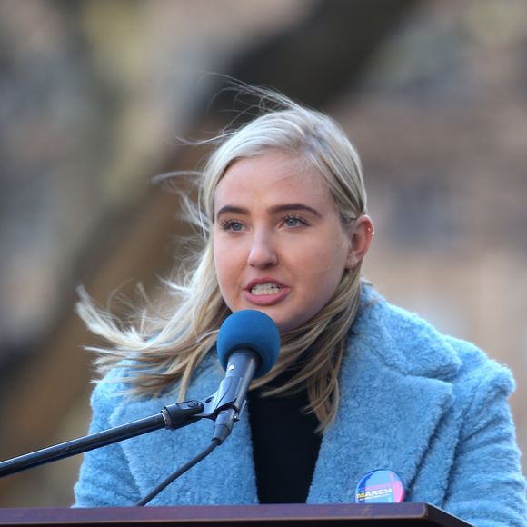 Veronica Dunne - Les célébrités lors des manifestations géantes aux États-Unis pour la 2e "Marche des femmes" à New York le 20 janvier 2018.