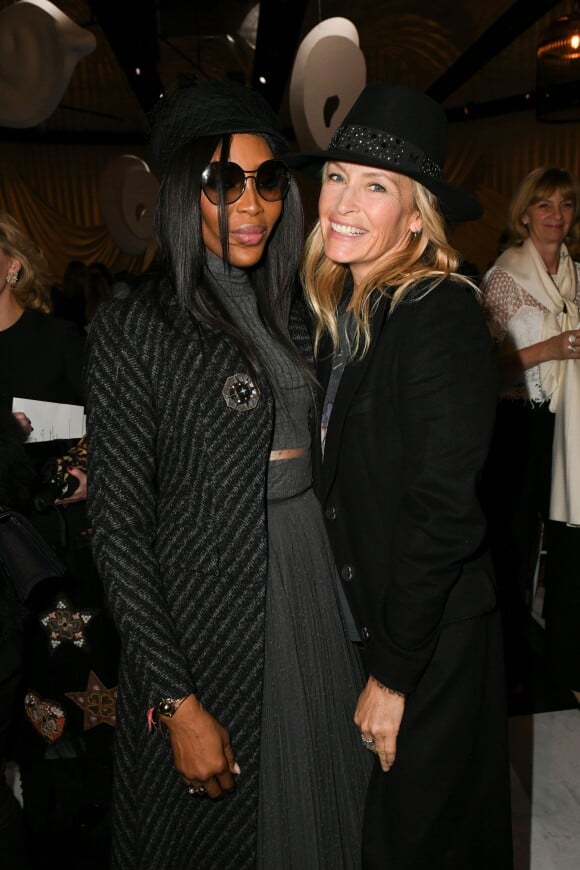 Naomi Campbell et Estelle Lefebure - Défilé de mode "Christian Dior", collection Haute-Couture printemps-été 2018, à Paris. Le 22 janvier 2018