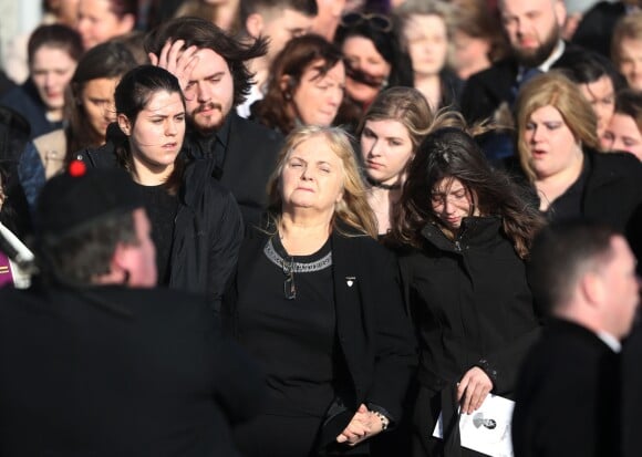 Eileen O'Riordan - Obsèques de Dolores O'Riordan en l'église Saint Ailbe à Ballybricken en Irlande, le 23 janvier 2018.