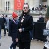 Bella Hadid porte un costume et des baskets Dior Homme à Paris, le 20 janvier 2018. © CVS / Veeren / Bestimage
