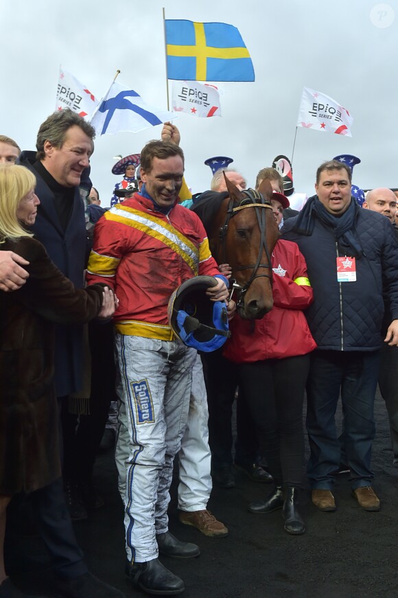 Le driver suédois Björn Goop et son cheval Ready Express vainqueurs de la 97édition du Grand Prix d'Amérique - 97ème édition du Grand Prix d'Amérique à l'hippodrome de Vincennes à Paris, France, le 28 janvier 2018. © Giancarlo Gorassini/Bestimage