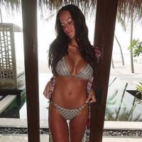 Jade Lagardère : Bombesque en bikini avec ses enfants aux Maldives