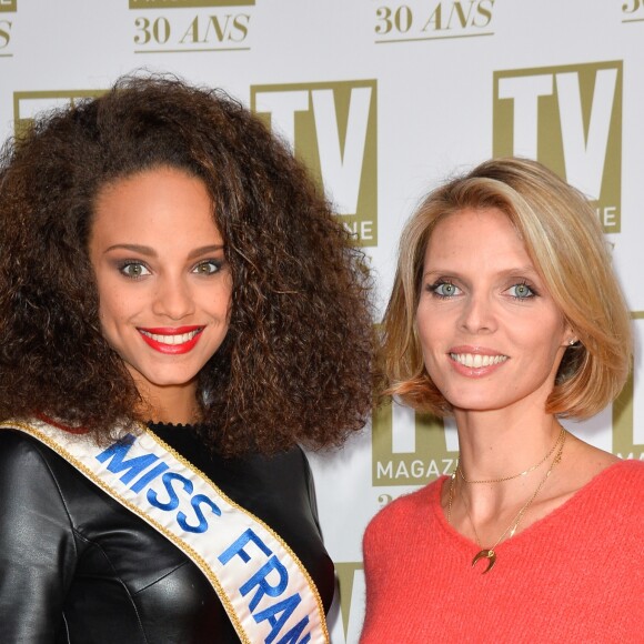 Exclusif - Alicia Aylies (Miss France 2017) et Sylvie Tellier - Soirée d'anniversaire des 30 ans de TV Magazine au Pavillon des Champs-Elysées à Paris le 17 octobre 2017. © Coadic Guirec/Bestimage