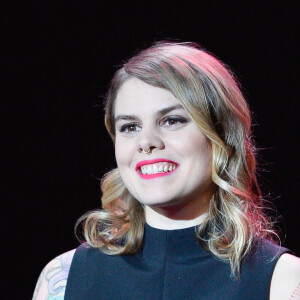 La chanteuse Coeur de Pirate (Béatrice Martin) - 30ème édition du Téléthon 2016 (AFMTéléthon) à l'hippodrome de Longchamp à Paris, France, le 3 décembre 2016. Ce grand marathon caritatif en faveur de la recherche sur les maladies rares, s'est achevé dans la nuit avec 80,31 millions d'euros de promesses de dons au compteur, a annoncé l'Association Française contre les Myopathies (AFM-Téléthon). © Coadic Guirec/Bestimage
