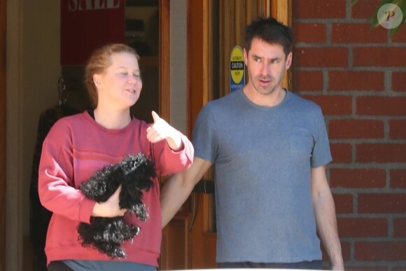 Exclusif - Amy Schumer et son chéri Chris Fisher à Los Angeles, le 8 février 2018.