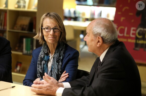 Exclusif - Françoise Nyssen, Marc Ladreit de Lacharrière - L'homme d'affaires Marc Ladreit de Lacharrière a confié au musée du Quai Branly-Jacques Chirac le meilleur de sa collection composée de 36 oeuvres remarquables de l'ancienne Afrique équatoriale française et d'Océanie. Paris, le 15 Février 2018 © Dominique Jacovides / Bestimage