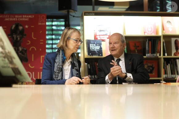 Exclusif - Françoise Nyssen, Marc Ladreit de Lacharrière - L'homme d'affaires Marc Ladreit de Lacharrière a confié au musée du Quai Branly-Jacques Chirac le meilleur de sa collection composée de 36 oeuvres remarquables de l'ancienne Afrique équatoriale française et d'Océanie. Paris, le 15 Février 2018 © Dominique Jacovides / Bestimage