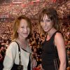 Exclusif - Nathalie Baye et sa fille Laura Smet - People au concert de Johnny Hallyday au POPB de Bercy a Paris, le 15 juin 2013.