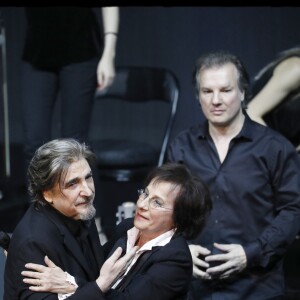 Concert anniversaire. Serge Lama en concert à l'Olympia dans le cadre de sa tournée " Je débute ". Paris, le 11 février 2018. © Alain Guizard / Bestimage