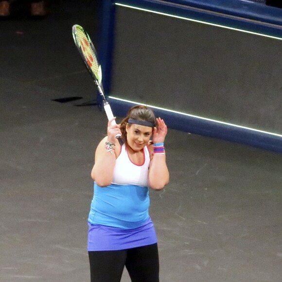 Marion Bartoli a fait son retour lors du mini-tournoi d'exhibition Tie Break Tens au Madison Square Garden à New York City, le 5 mars 2018, s'inclinant contre Serena Williams (10-6). Mais heureuse.