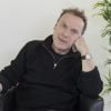 Exclusif - Rendez-vous avec Julien Lepers dans les locaux de Webedia pour une interview pour Purepeople à Levallois-Perret. Le 20 janvier 2017. © Pierre Perusseau / Bestimage