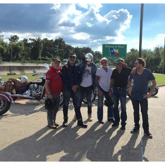 Johnny Hallyday et sa bande en plein road trip à travers les Etats-Unis - Arrivée au Texas, il y a une semaine, 16 septembre 2016.
