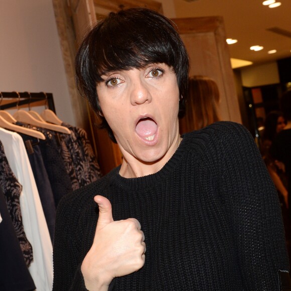 Exclusif - Florence Foresti lors de l'inauguration de la boutique Ba&Sh à l'hôtel Royal Monceau à Paris le 15 mars 2018. Pour la toute première fois, Ba&sh collabore avec Le Royal Monceau et imagine pour l'occasion un pop-up store inédit au sein du palace de la capitale. Deux entités aux univers respectifs qui se ressemblent, à la fois chics et parisiens. Audace, ambition et féminité ont été les maîtres mots dans l'élaboration de ce tout nouveau projet imaginé par Barbara et Sharon, fondatrices de la marque, qui souhaitaient également y apporter une dimension internationale en choisissant ce cadre exclusif. Au programme, la totalité des pièces de la collection printemps-été 2018 de la griffe mais aussi des lignes capsules ultra-inédites en édition limitée vendues uniquement au Royal Monceau, le tout niché dans un espace chaleureux et boisé. Une nouvelle adresse éphémère à découvrir dès maintenant, pour une durée de 6 mois. © Rachid Bellak / Bestimage