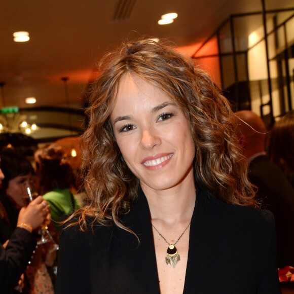 Exclusif - Elodie Fontan lors de l'inauguration de la boutique Ba&Sh à l'hôtel Royal Monceau à Paris le 15 mars 2018. Pour la toute première fois, Ba&sh collabore avec Le Royal Monceau et imagine pour l'occasion un pop-up store inédit au sein du palace de la capitale. Deux entités aux univers respectifs qui se ressemblent, à la fois chics et parisiens. Audace, ambition et féminité ont été les maîtres mots dans l'élaboration de ce tout nouveau projet imaginé par Barbara et Sharon, fondatrices de la marque, qui souhaitaient également y apporter une dimension internationale en choisissant ce cadre exclusif. Au programme, la totalité des pièces de la collection printemps-été 2018 de la griffe mais aussi des lignes capsules ultra-inédites en édition limitée vendues uniquement au Royal Monceau, le tout niché dans un espace chaleureux et boisé. Une nouvelle adresse éphémère à découvrir dès maintenant, pour une durée de 6 mois. © Rachid Bellak / Bestimage